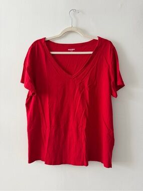 Old Navy Red V-Neck Short Sleeve Tee